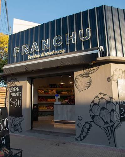 Frente del local Franchu