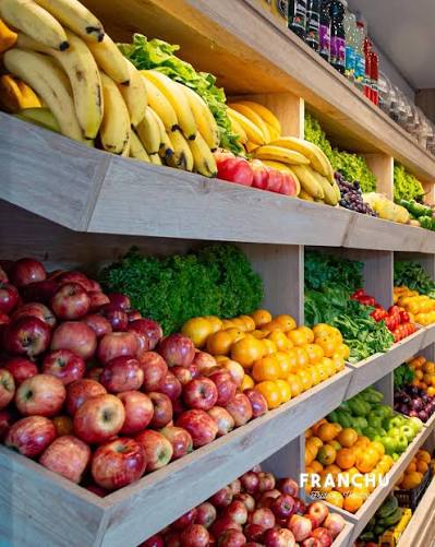 Góndolas de frutas y verduras Franchu